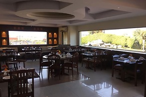Shiva Oasis Resort