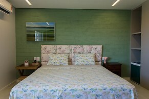 Penthouse Apartment with Hot Tub near Beach