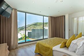 Alya Sierra Bodrum