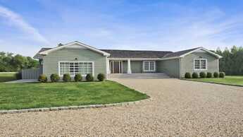 Villa Bridgehampton Village