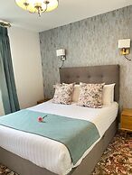 Tom Dick and Harriet's