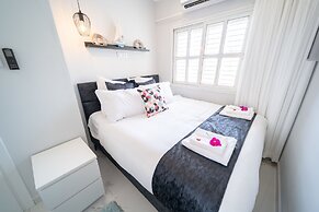 Boutique and garden apartments in Hawaii complex by YalaRent - Familie