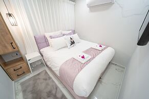 Boutique and garden apartments in Hawaii complex by YalaRent - Familie