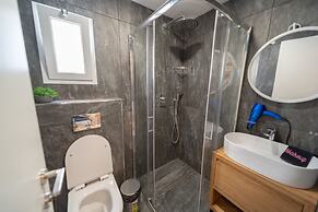 Boutique and garden apartments in Hawaii complex by YalaRent - Familie