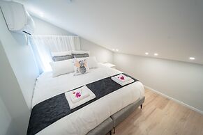 Boutique and garden apartments in Hawaii complex by YalaRent - Familie