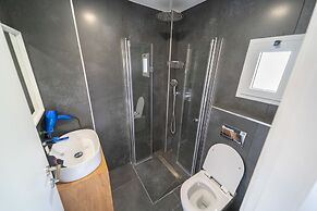 Boutique and garden apartments in Hawaii complex by YalaRent - Familie