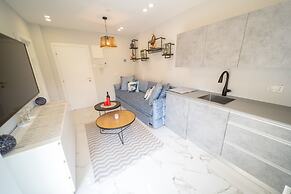 Boutique and garden apartments in Hawaii complex by YalaRent - Familie