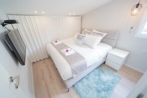 Boutique and garden apartments in Hawaii complex by YalaRent - Familie