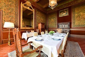 Chateau De Paraza
