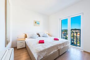 Apartments Rilovic, City and Sea view apartments
