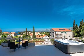 Apartments Rilovic, City and Sea view apartments