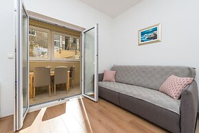 Apartments Rilovic, City and Sea view apartments