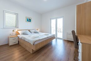 Apartments Rilovic, City and Sea view apartments