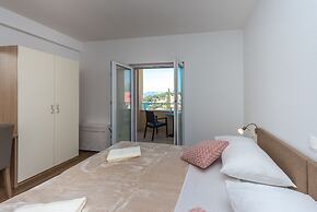 Apartments Rilovic, City and Sea view apartments