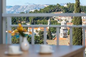 Apartments Rilovic, City and Sea view apartments