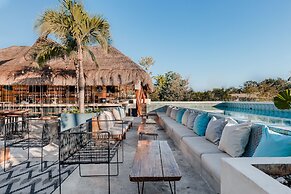 Mayan Monkey Tulum | Social Hotel