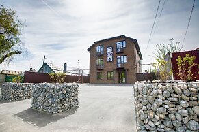House 213