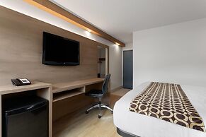 Travelodge by Wyndham Blairmore