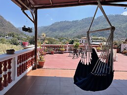 Jabel Tinamit Hotel & Villas