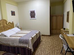 Jabel Tinamit Hotel & Villas