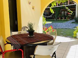 Jabel Tinamit Hotel & Villas