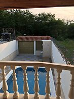 Villa Ensueño - House with Pool & Hot Tub