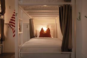 Little Drifter Cairns