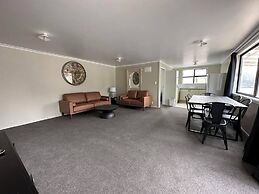 Lake Ruataniwha Holiday Park