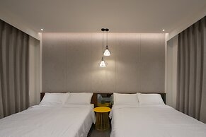 MH48 Hotel