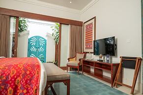 Kama Village by Nakula