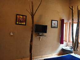 Offbeat Abodes - Tirthan Valley