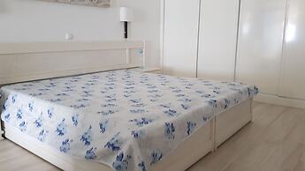 Albufeira One Step into the Water 12