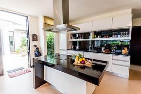 Resort Pool Villa With 5 Bedrooms TS1