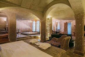 Lunar Cappadocia Hotel