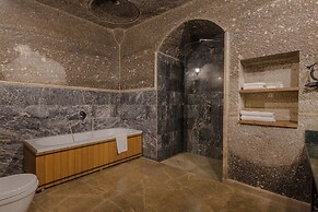 Lunar Cappadocia Hotel