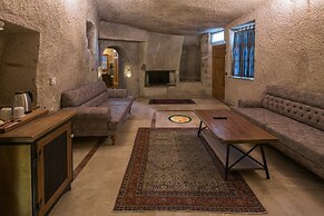Lunar Cappadocia Hotel