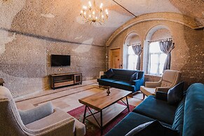 Lunar Cappadocia Hotel