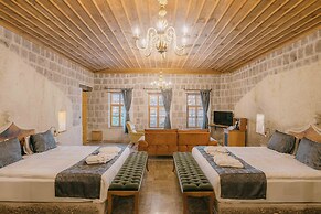 Lunar Cappadocia Hotel