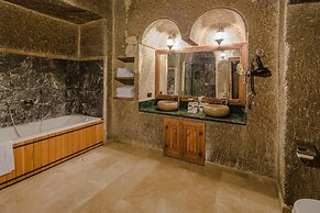 Lunar Cappadocia Hotel