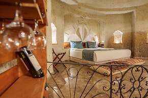 Lunar Cappadocia Hotel