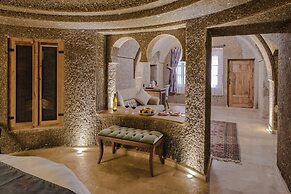 Lunar Cappadocia Hotel