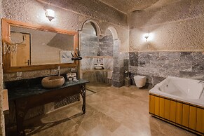 Lunar Cappadocia Hotel