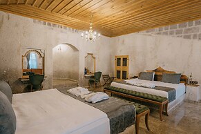 Lunar Cappadocia Hotel
