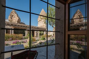 Lunar Cappadocia Hotel