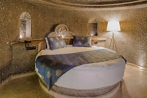 Lunar Cappadocia Hotel