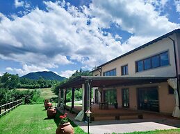 Agriturismo Borgo Biaia