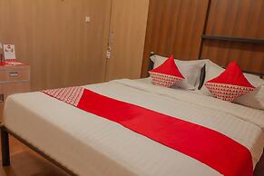 OYO 789 Pelangi Guest House