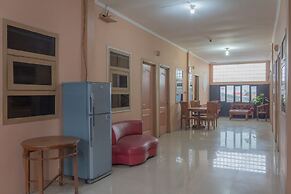 OYO 789 Pelangi Guest House