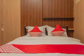 OYO 789 Pelangi Guest House