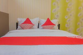 OYO 789 Pelangi Guest House
